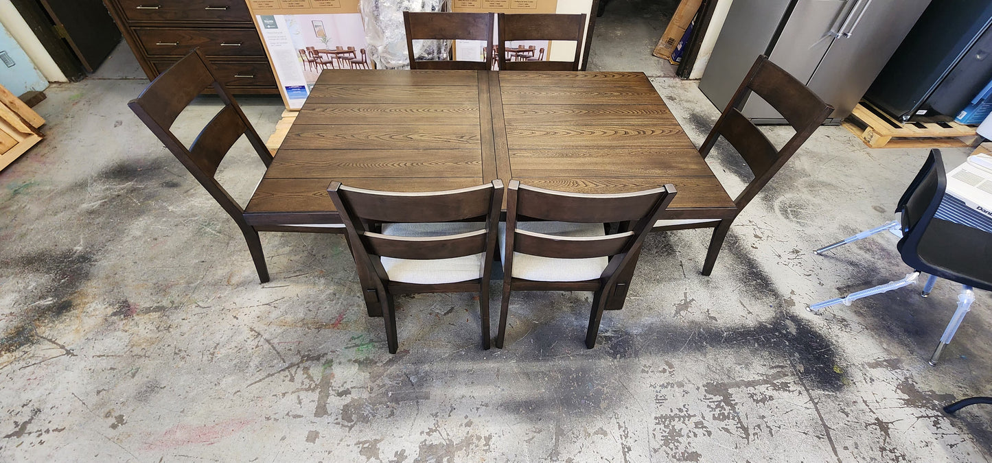 Brinley 7-piece Dining Table Set