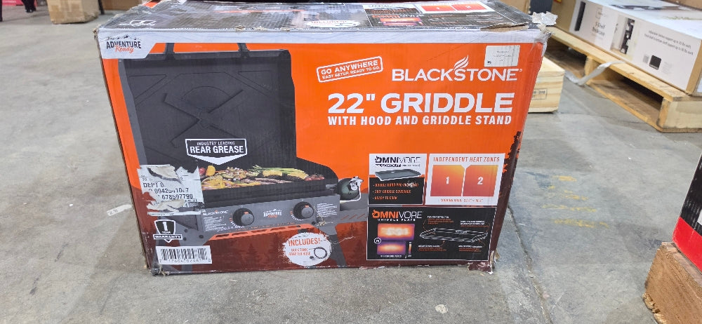 Blackstone 2-Burner 22" Griddle with Hood