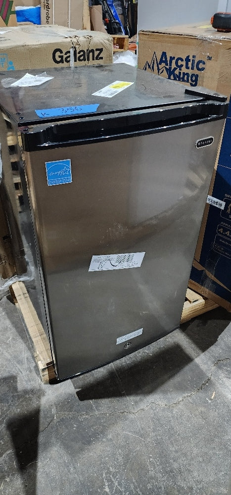 Whynter CUF-301BK 3 cu. ft Energy Star Upright Freezer with Lock – Black
