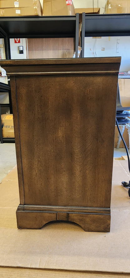 Charleigh Nightstand