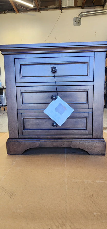 Charleigh Nightstand