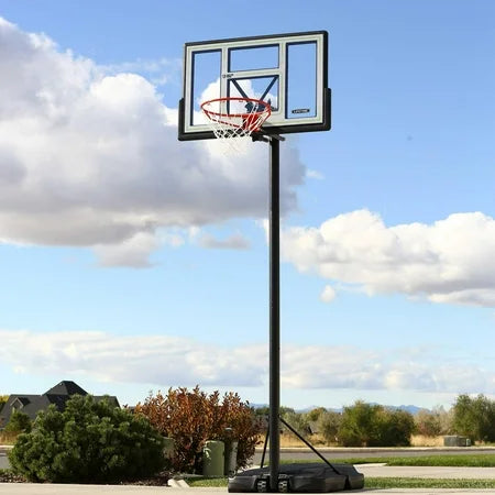 Lifetime Adjustable 46 Portable Hoop (90584)