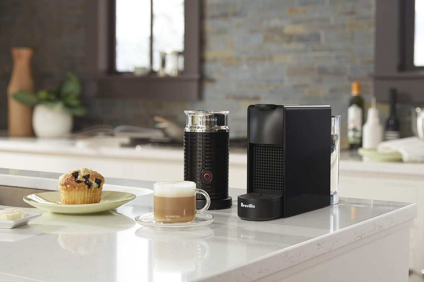 Nespresso - Essenza Mini Black by Breville with Aeroccino3 - Piano Black