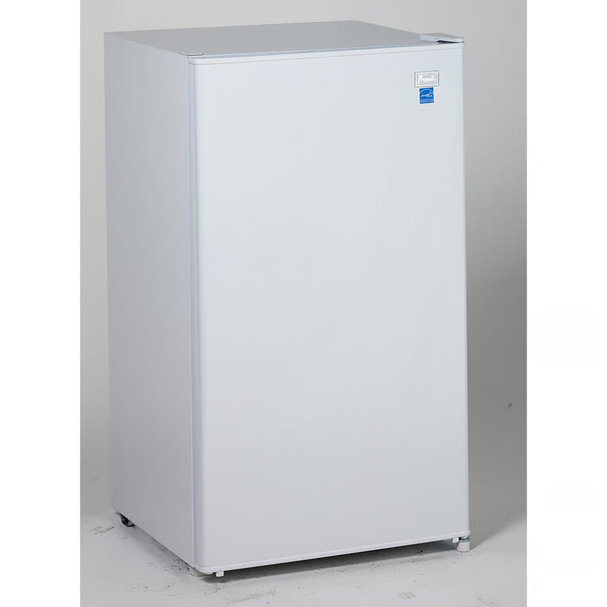 Avanti 3.3 cu ft White SS Mini Fridge 110 W