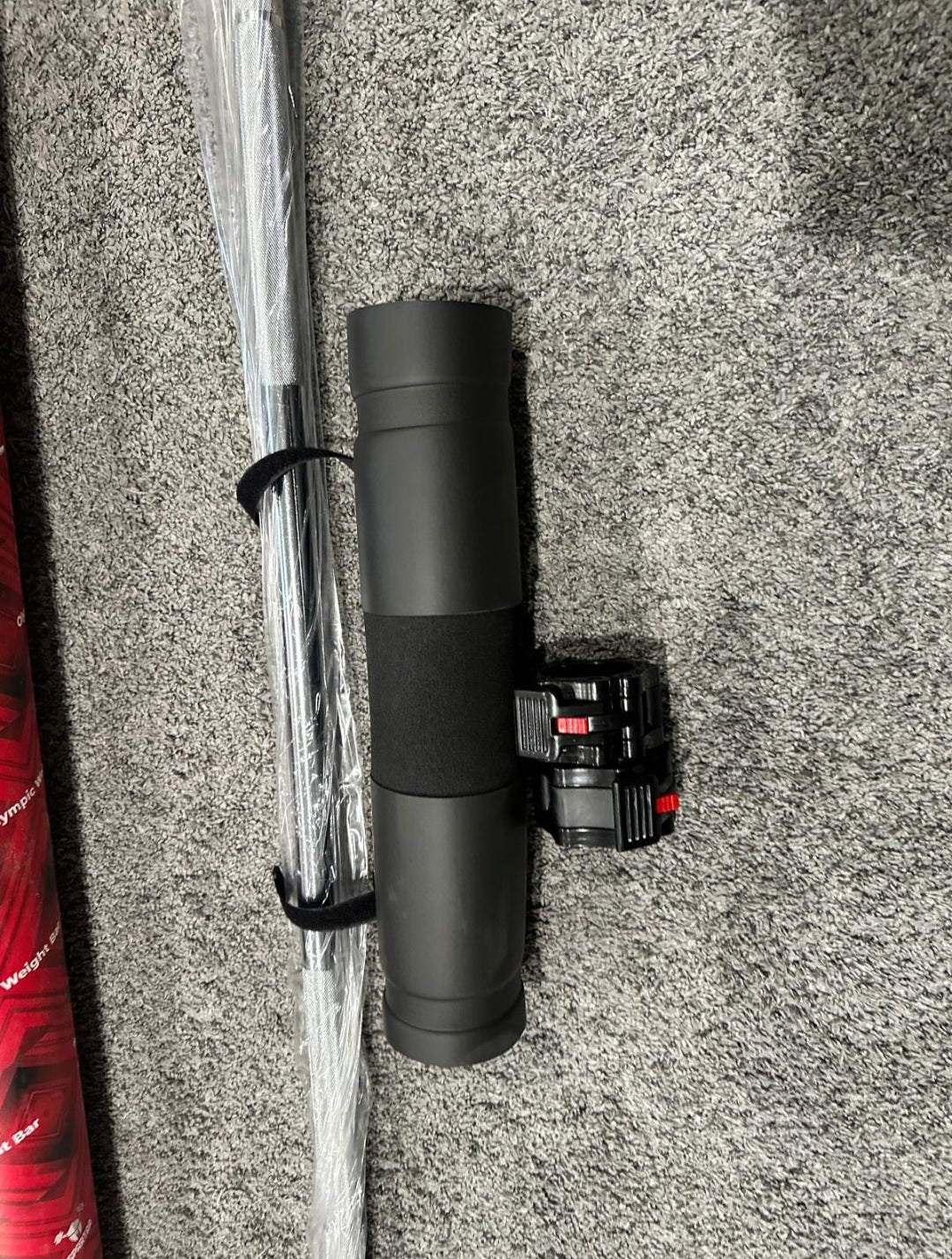 700 lb capacity 45 lb weight 7 ft long .