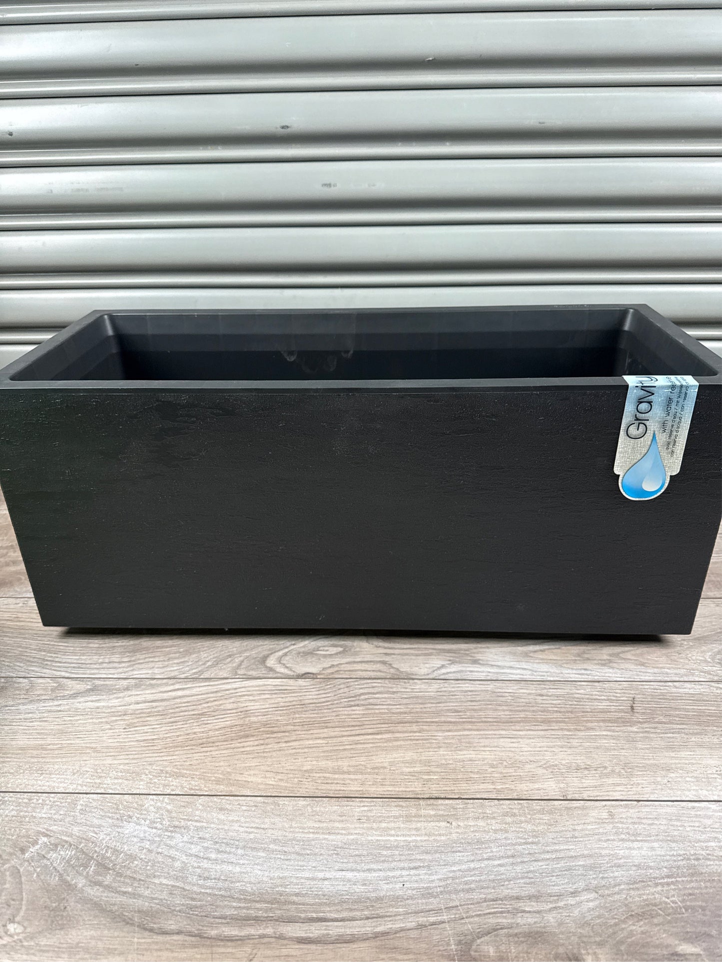 Deroma Gravity Planter 23x10x10 in, plastic