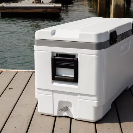 Igloo 150 QT Marine Ice Chest Cooler, White