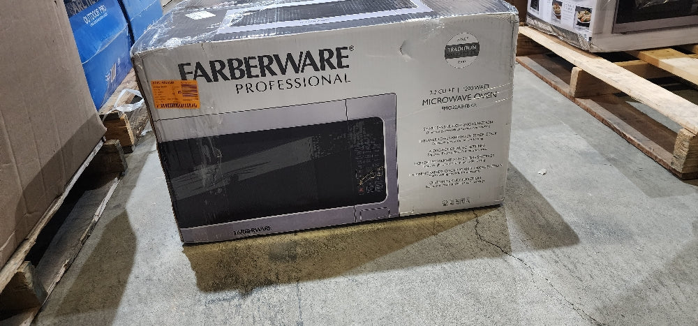 2.2 cu. ft. 1200W Countertop Microwave Oven