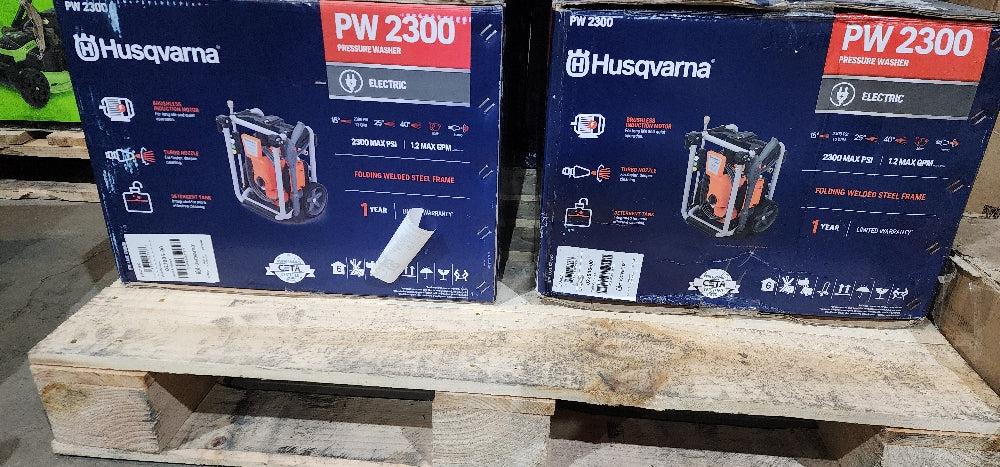 Husqvarna 2300-PSI 1.2-GPM Cold Water Electric Pressure washer with 4 Spray Tips