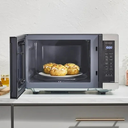 Panasonic 1.3 cu ft Countertop Microwave Oven