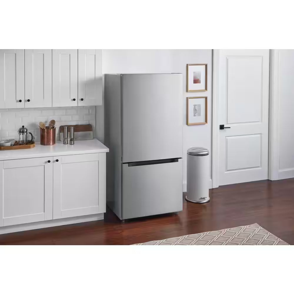 Vissani 18.7 cu. ft. Bottom Freezer Refrigerator in Stainless Steel